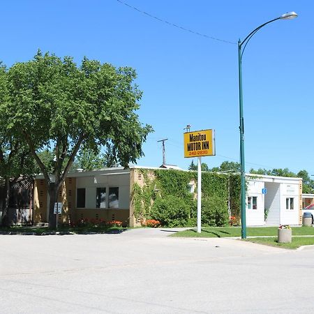 Manitou Motor Inn Exterior foto